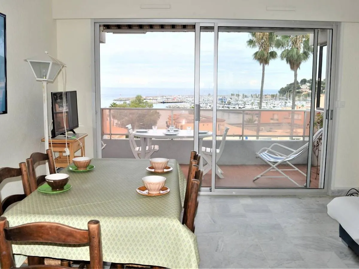 公寓 Appartement 3 Pieces Climatise, Plage A Pied, Pour 4 Personnes A Cavalaire - Fr-1-226B-113